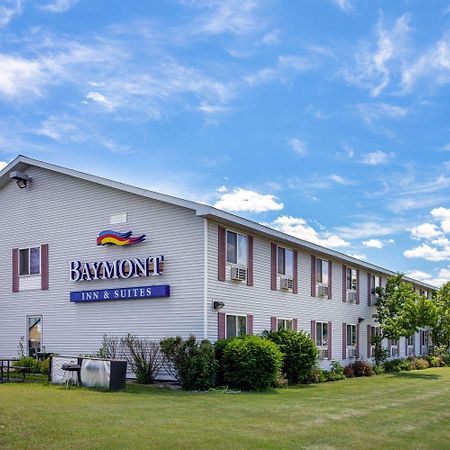 เบย์มอนต์ บาย วินด์แฮม แมริเนตต์ Hotel Marinette ภายนอก รูปภาพ