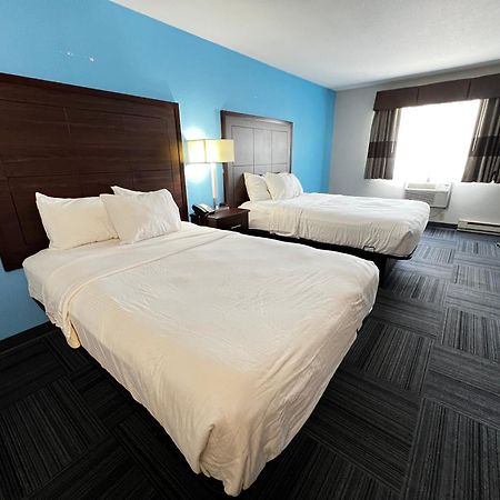 เบย์มอนต์ บาย วินด์แฮม แมริเนตต์ Hotel Marinette ภายนอก รูปภาพ